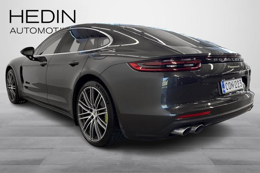 Porsche Panamera vaihtoauto