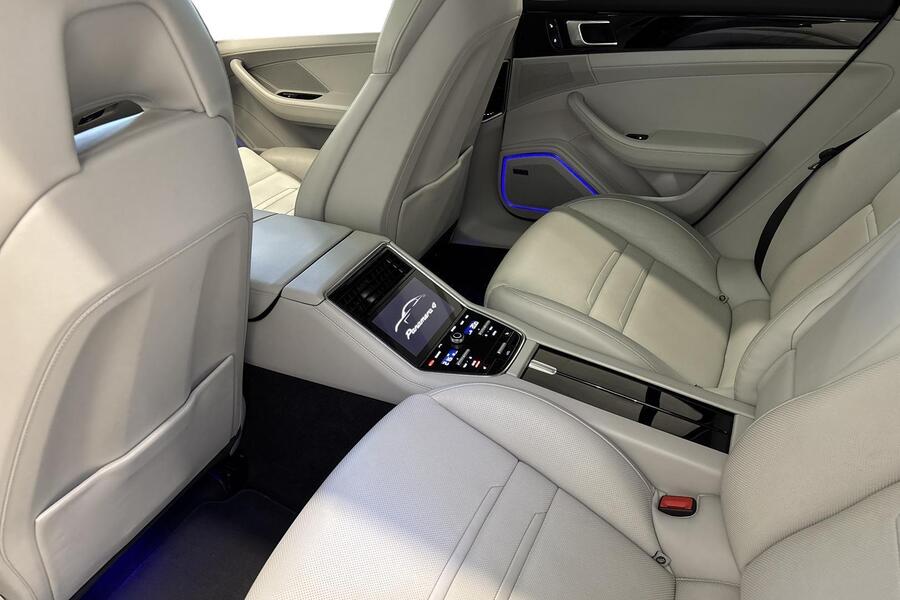 Porsche Panamera vaihtoauto