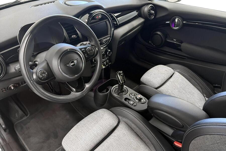 Mini Hatchback vaihtoauto