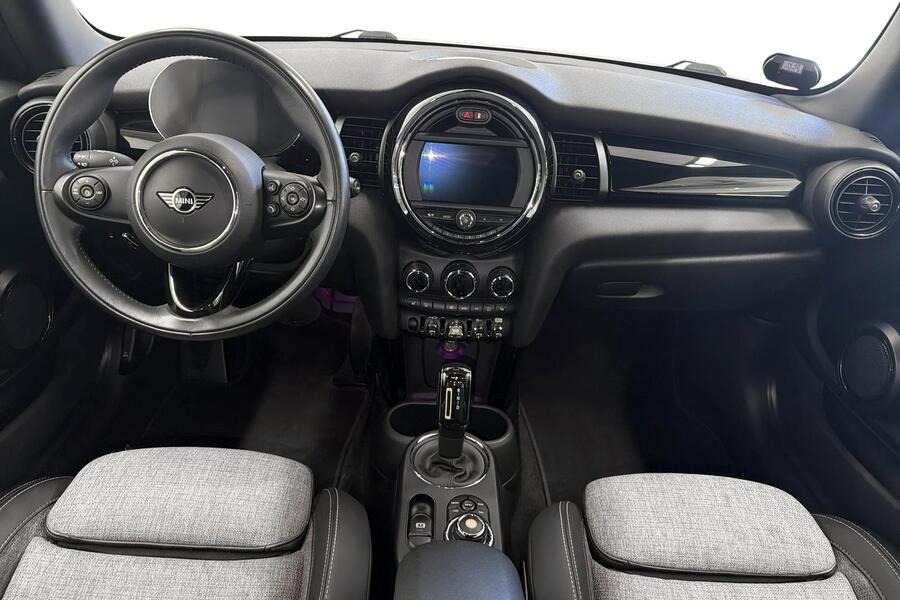 Mini Hatchback vaihtoauto