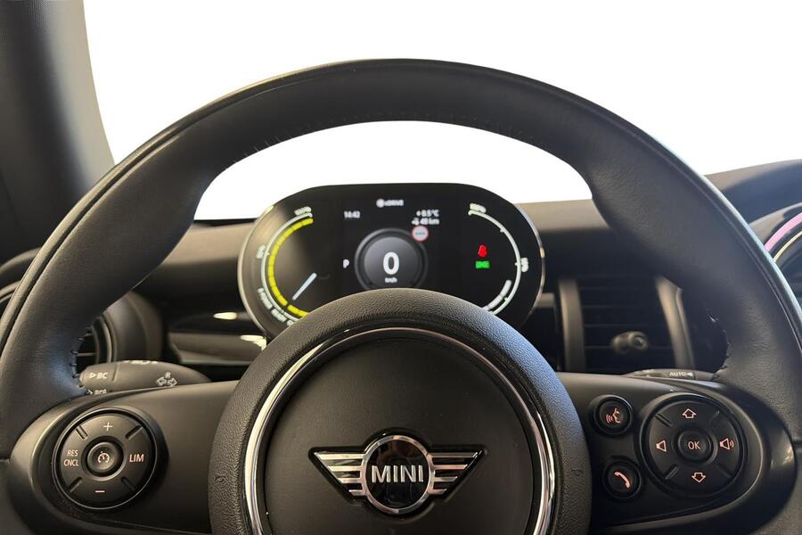 Mini Hatchback vaihtoauto