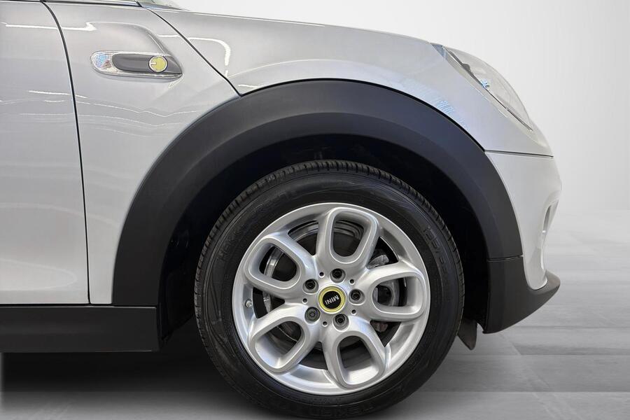 Mini Hatchback vaihtoauto