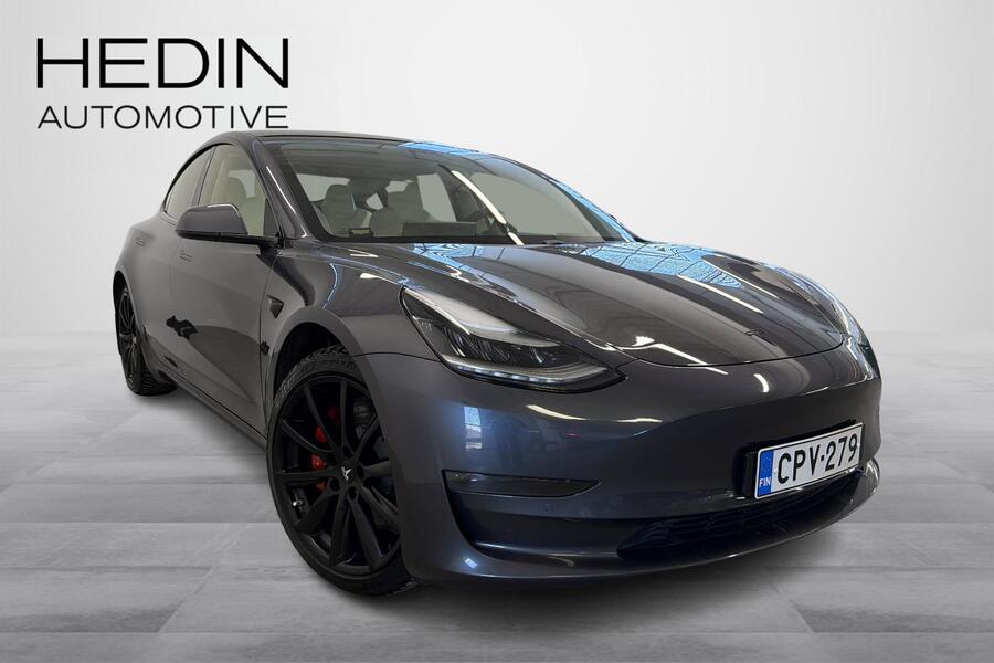 Tesla Model 3 vaihtoauto