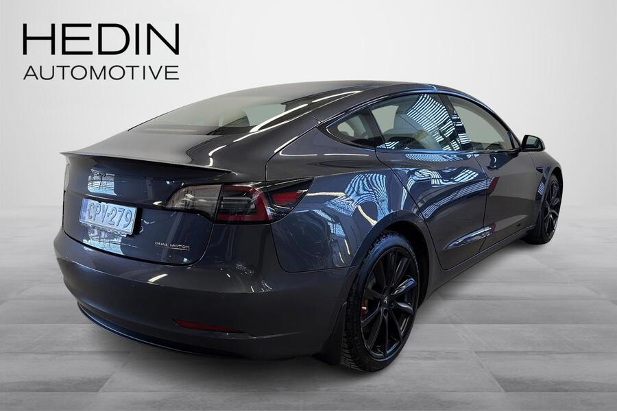 Tesla Model 3 vaihtoauto