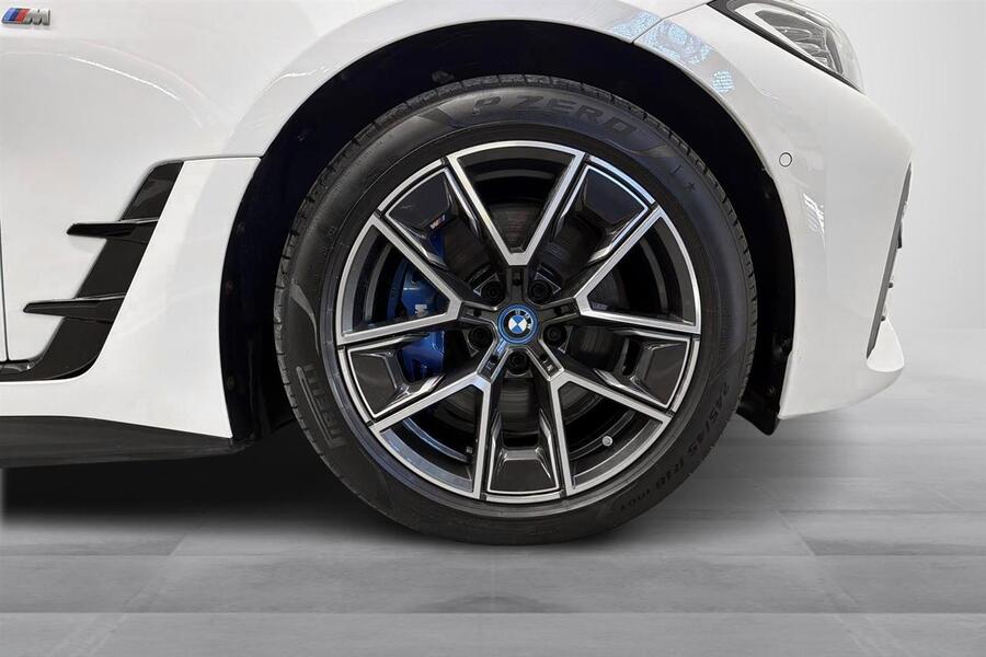BMW i4 M50 vaihtoauto