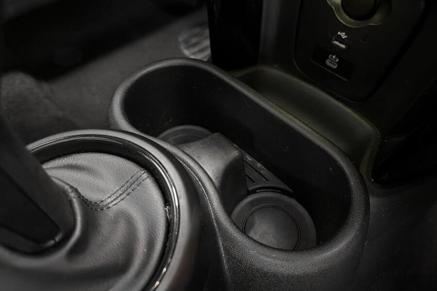 Mini Hatchback vaihtoauto