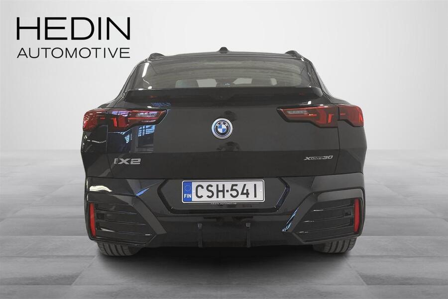 BMW iX2 vaihtoauto