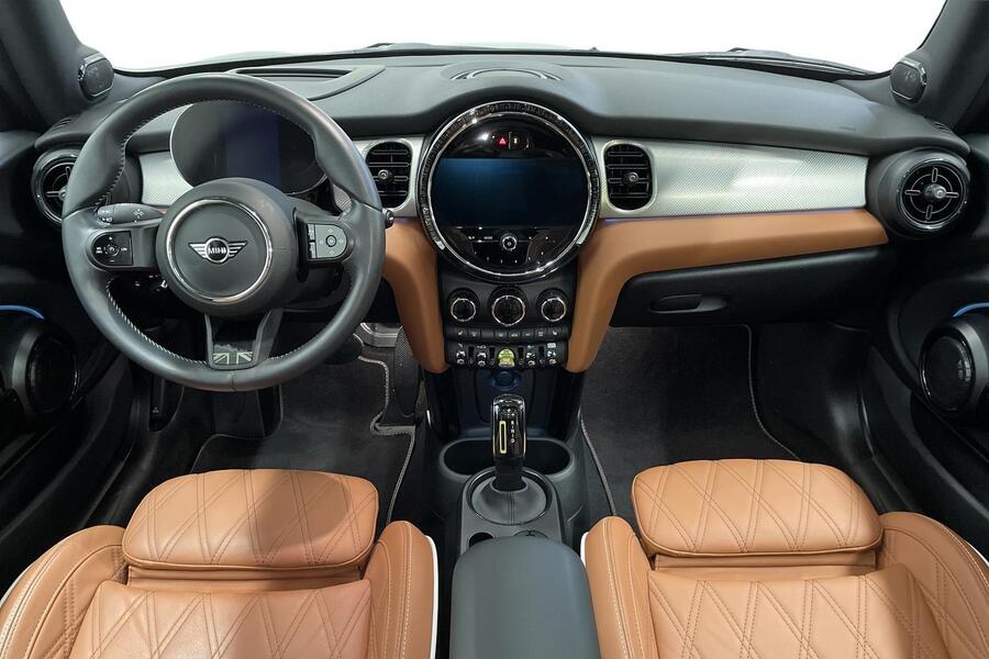 Mini Hatchback vaihtoauto