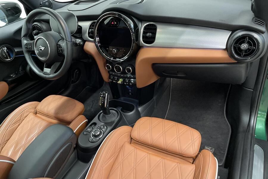 Mini Hatchback vaihtoauto