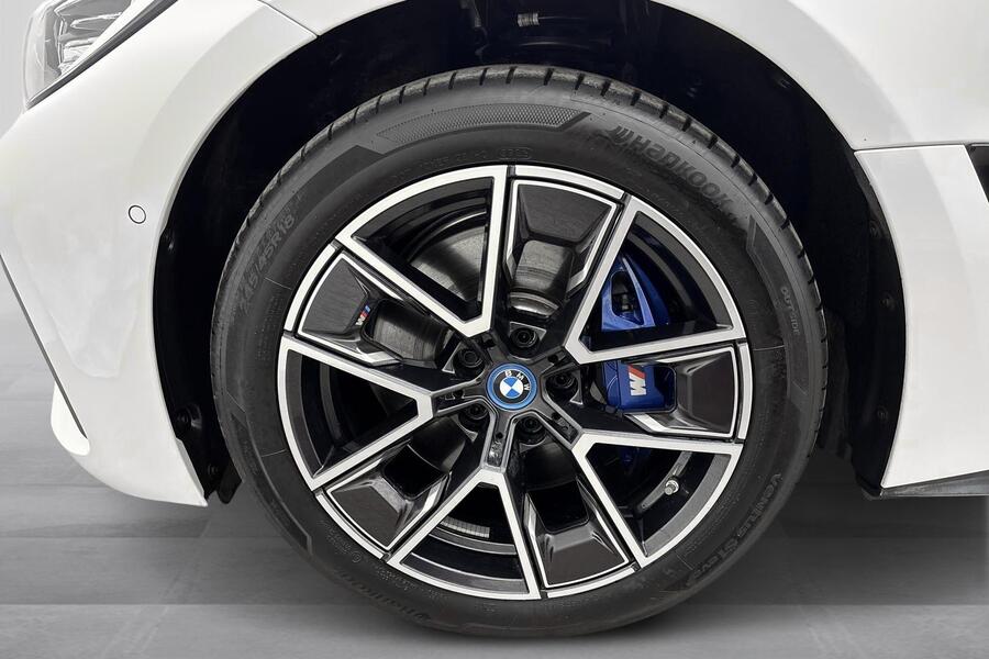 BMW i4 M50 vaihtoauto