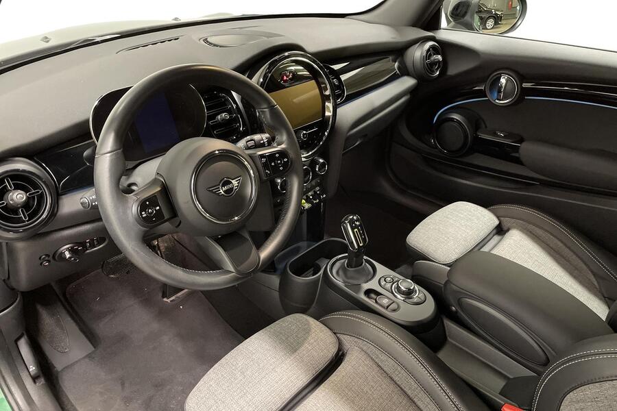 Mini Hatchback vaihtoauto