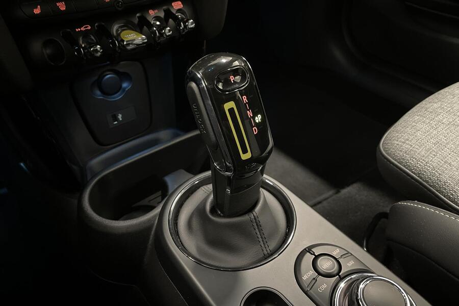 Mini Hatchback vaihtoauto