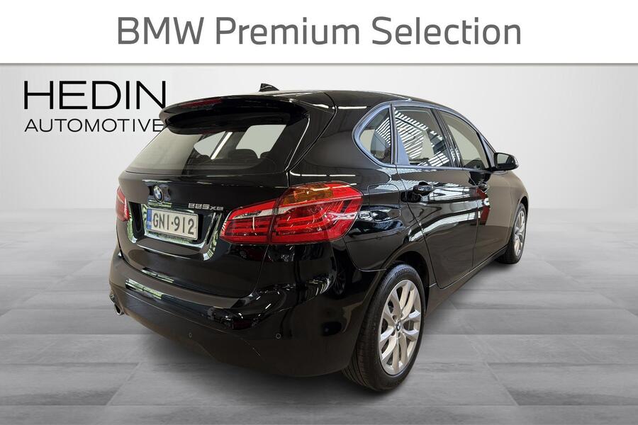 BMW 225 vaihtoauto