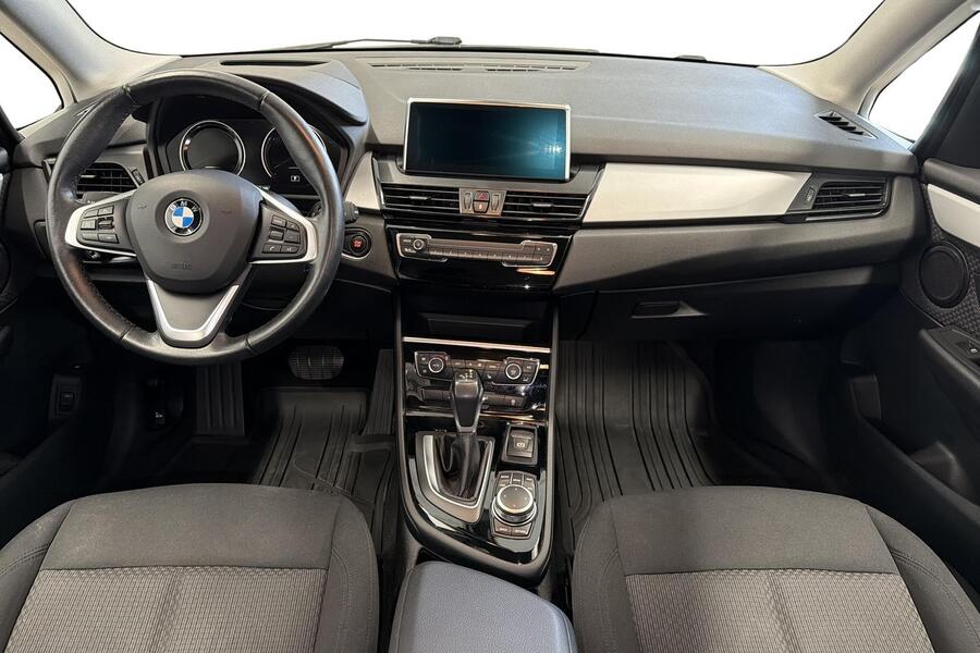 BMW 225 vaihtoauto
