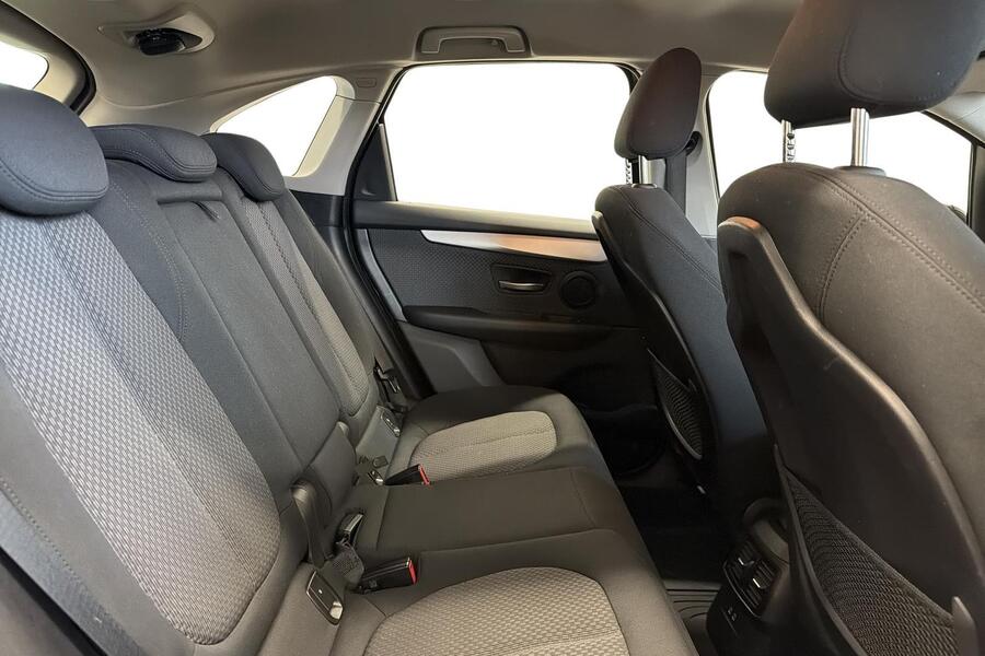 BMW 225 vaihtoauto