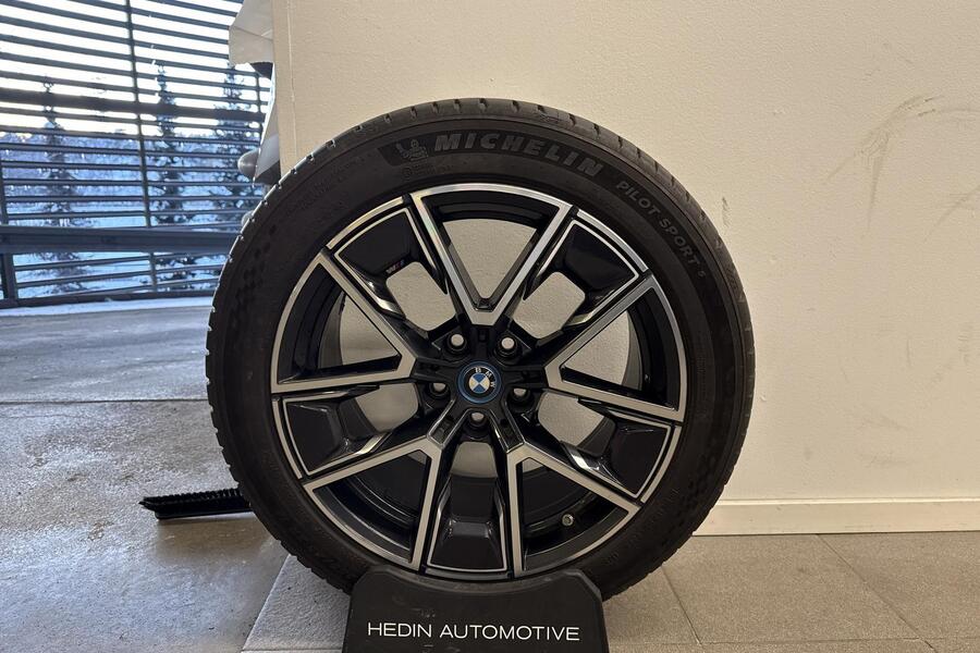 BMW i4 M50 vaihtoauto