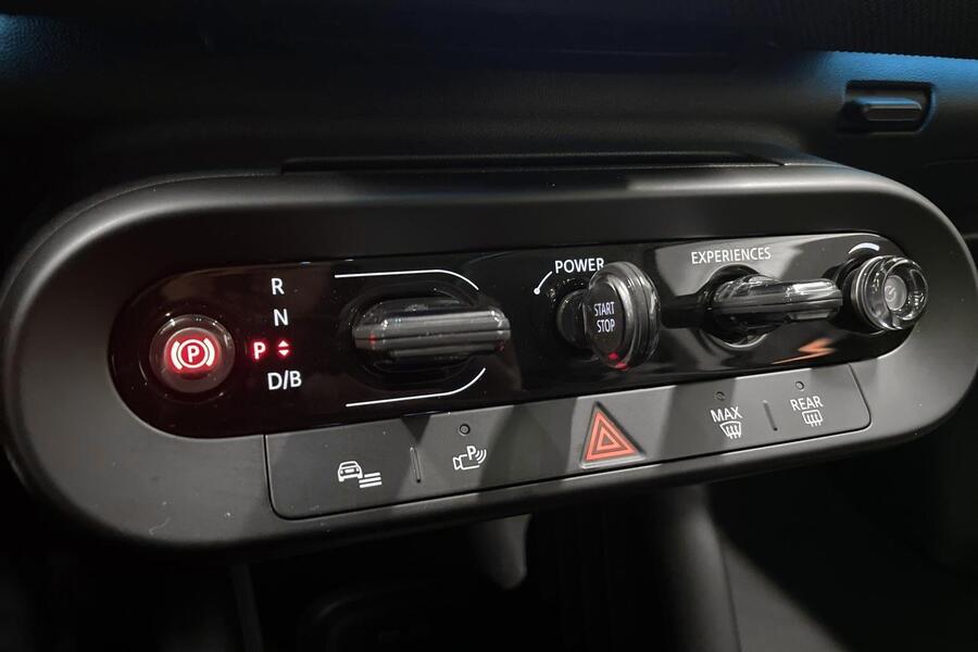 Mini Hatchback vaihtoauto