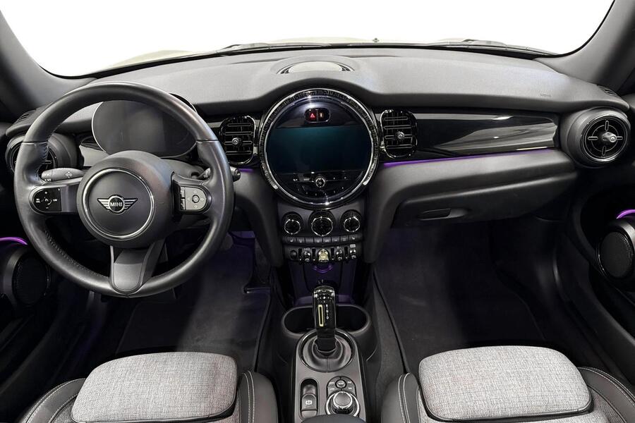 Mini Hatchback vaihtoauto