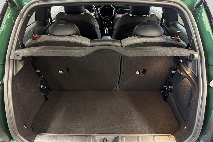 Mini Hatchback vaihtoauto