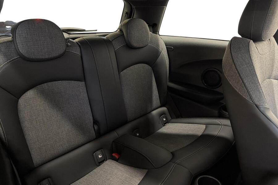 Mini Hatchback vaihtoauto