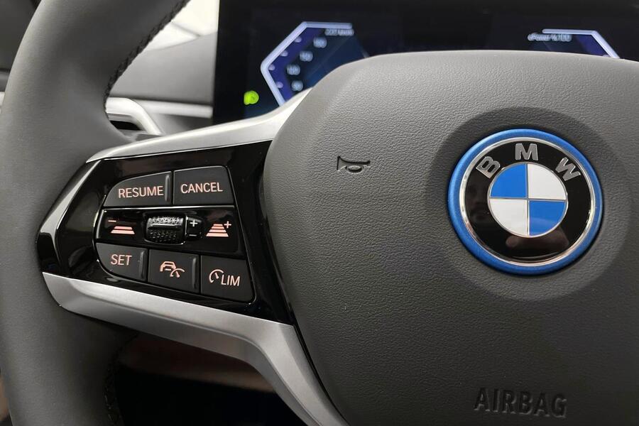 BMW i4 vaihtoauto