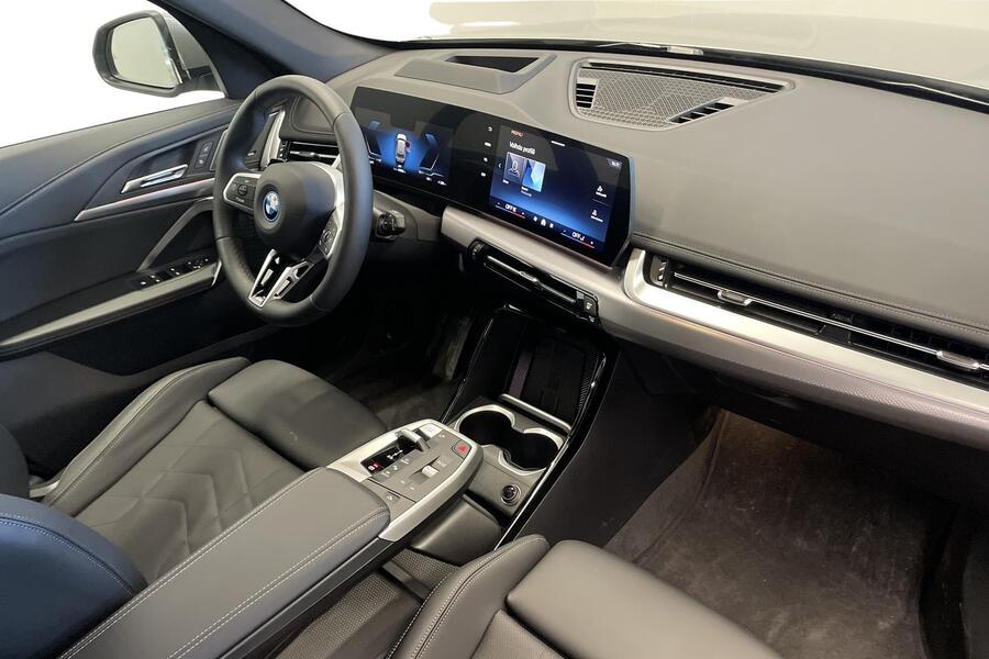 BMW iX1 vaihtoauto