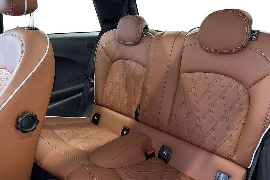 Mini Hatchback vaihtoauto