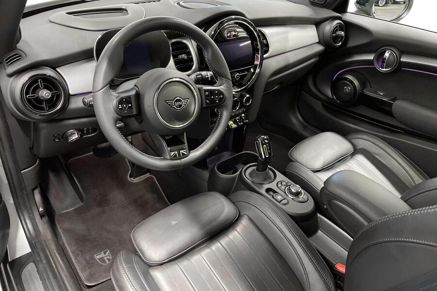 Mini Hatchback vaihtoauto