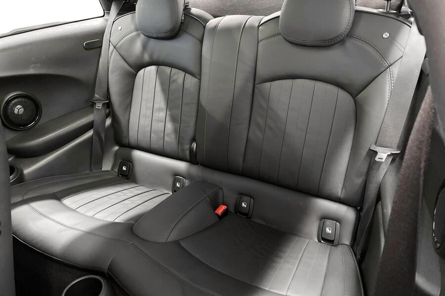 Mini Hatchback vaihtoauto