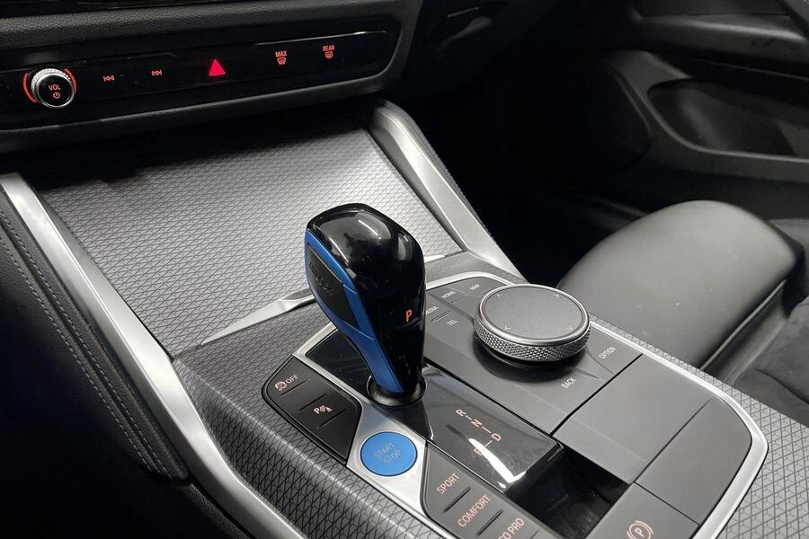 BMW i4 M50 vaihtoauto