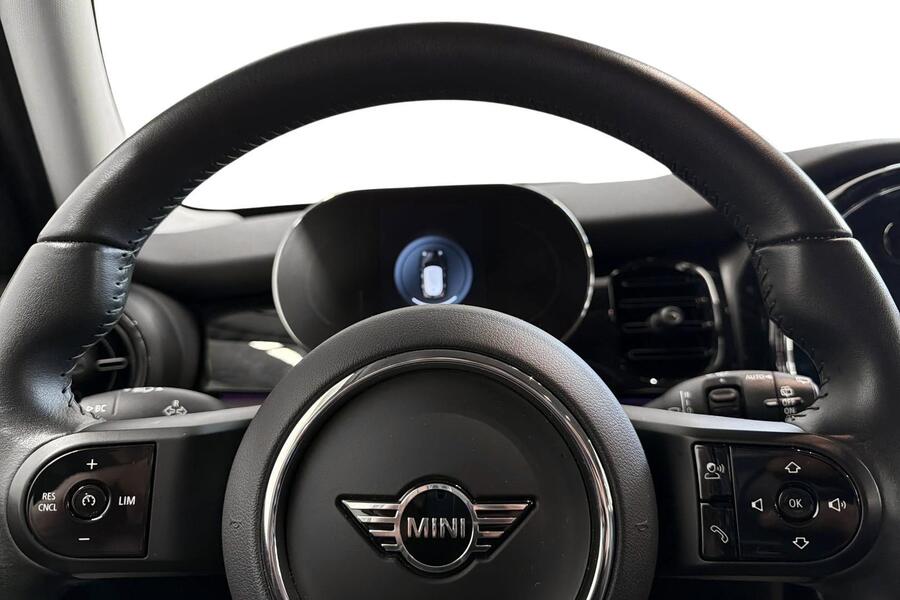 Mini Hatchback vaihtoauto