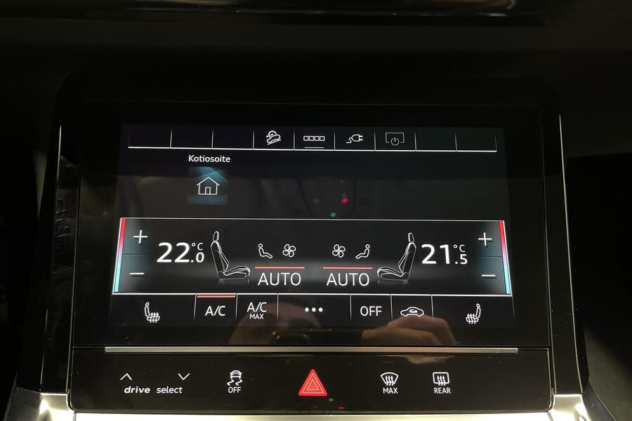 Audi Q8 e-tron vaihtoauto