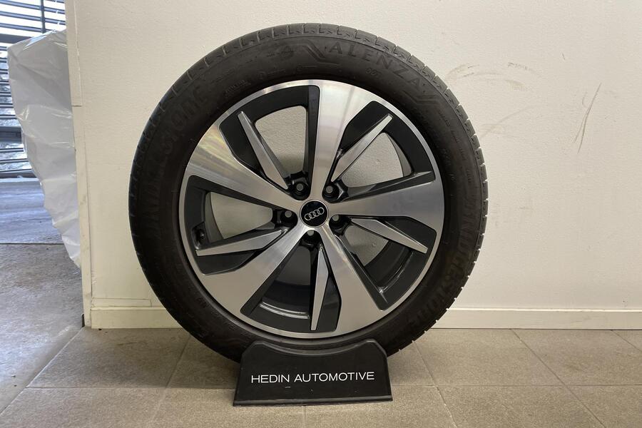 Audi Q8 e-tron vaihtoauto