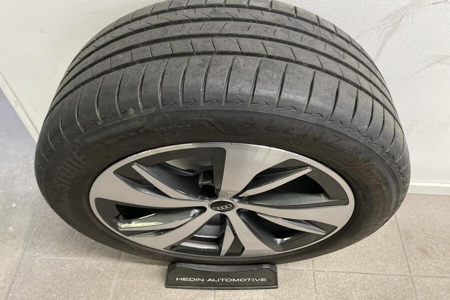 Audi Q8 e-tron vaihtoauto