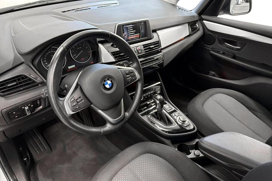 BMW 218 vaihtoauto
