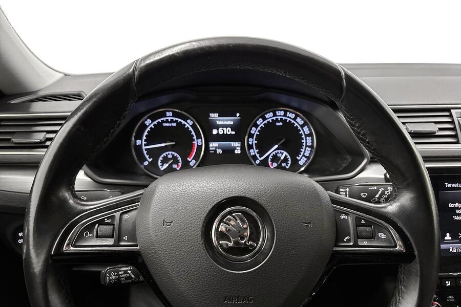 Skoda Superb vaihtoauto