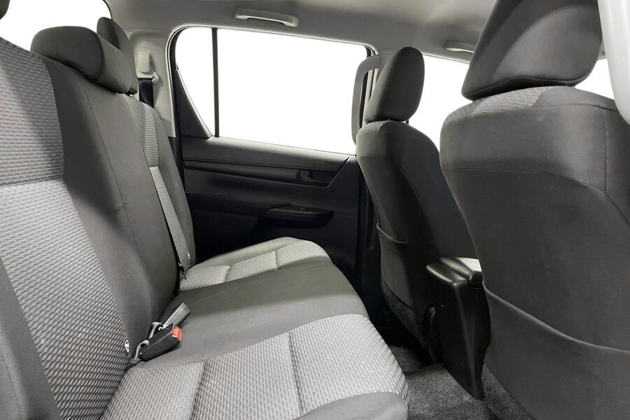 Toyota Hilux vaihtoauto