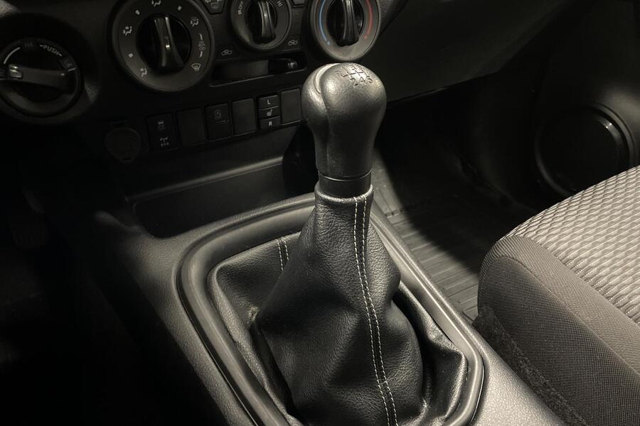 Toyota Hilux vaihtoauto