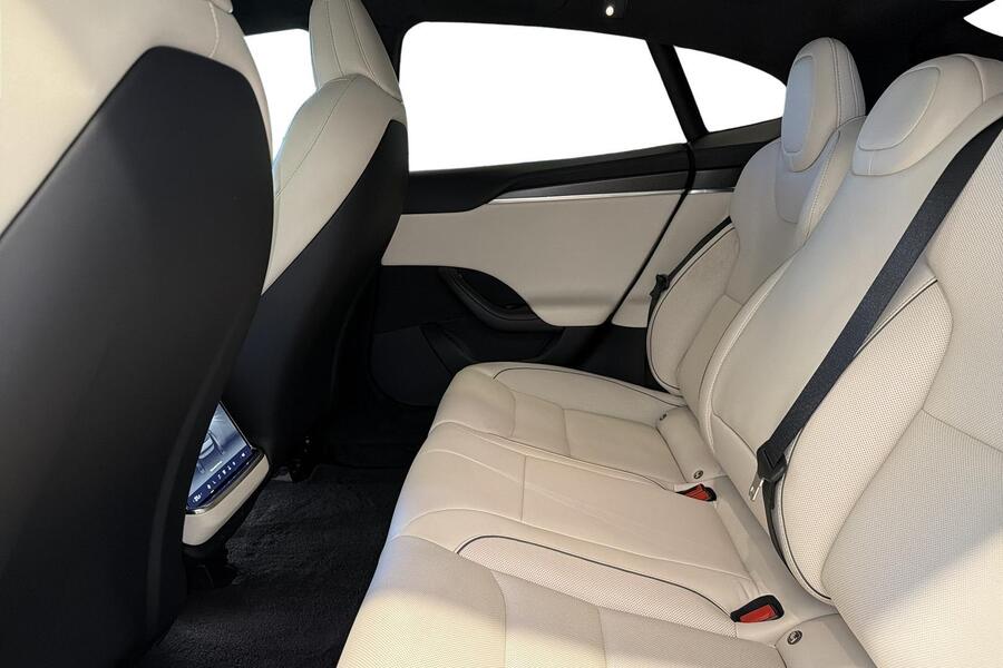 Tesla Model S vaihtoauto