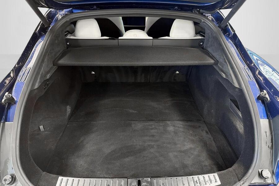 Tesla Model S vaihtoauto