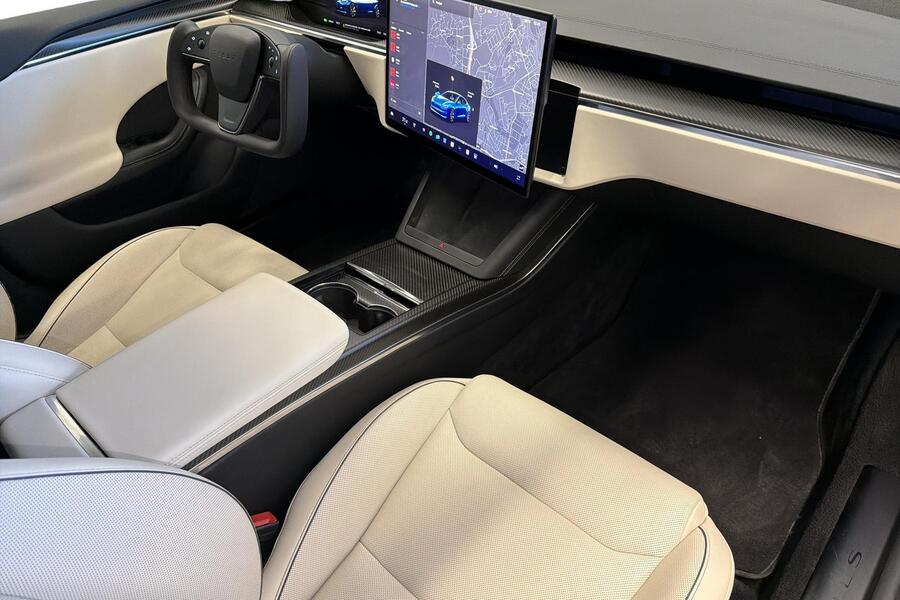 Tesla Model S vaihtoauto