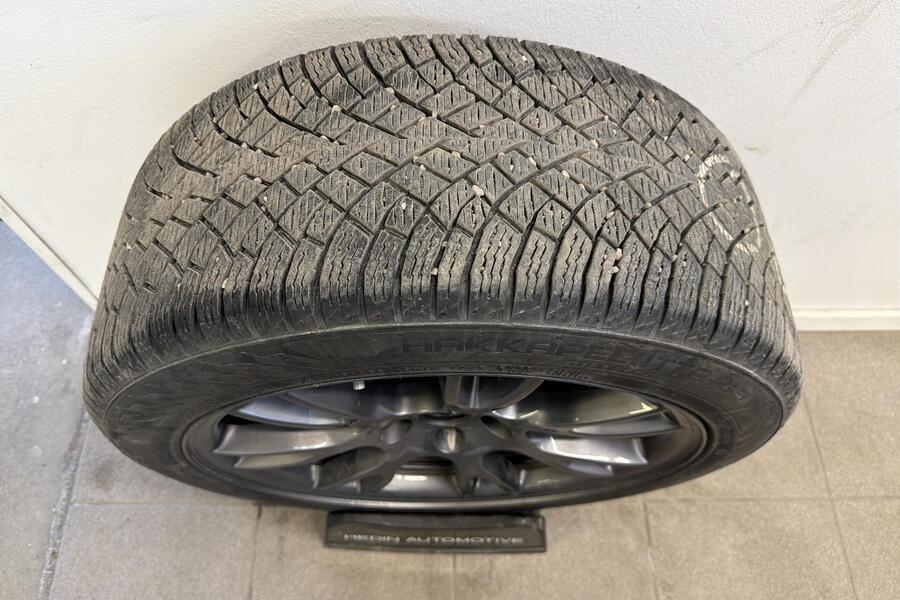 Tesla Model S vaihtoauto