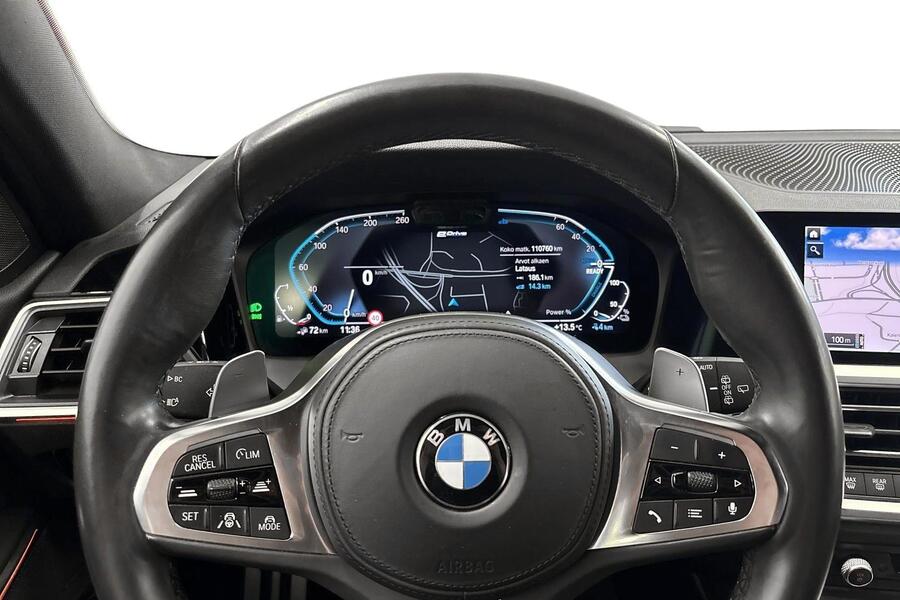BMW 330 vaihtoauto