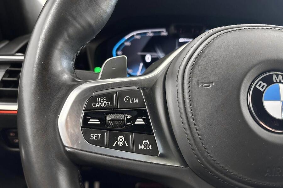 BMW 330 vaihtoauto