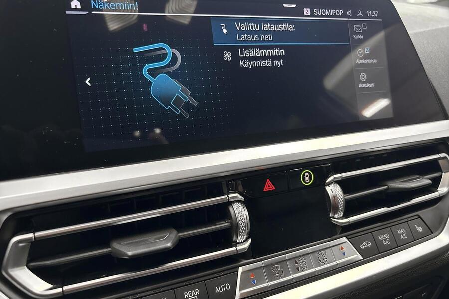 BMW 330 vaihtoauto