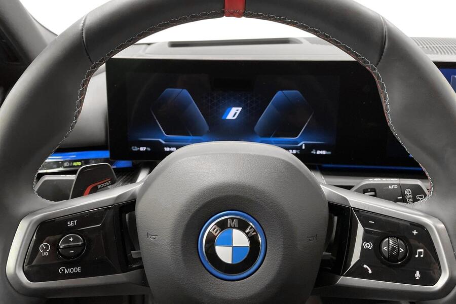 BMW i5 M60 vaihtoauto