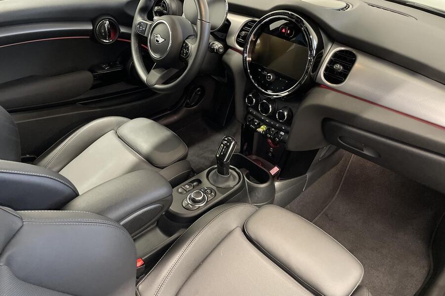 Mini Hatchback vaihtoauto