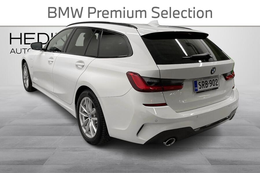 BMW 330 vaihtoauto