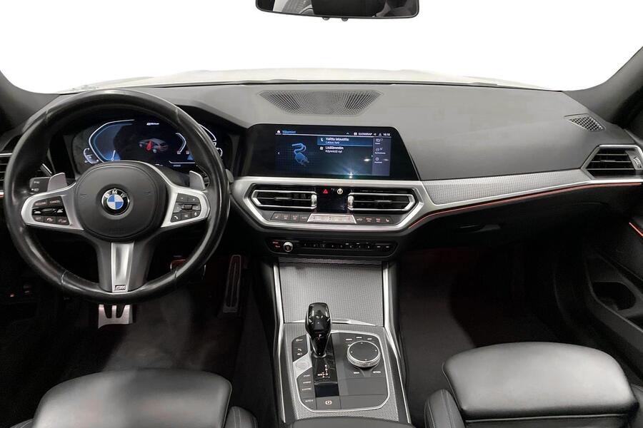 BMW 330 vaihtoauto