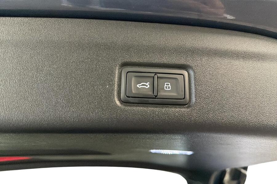 Audi Q6 e-tron vaihtoauto